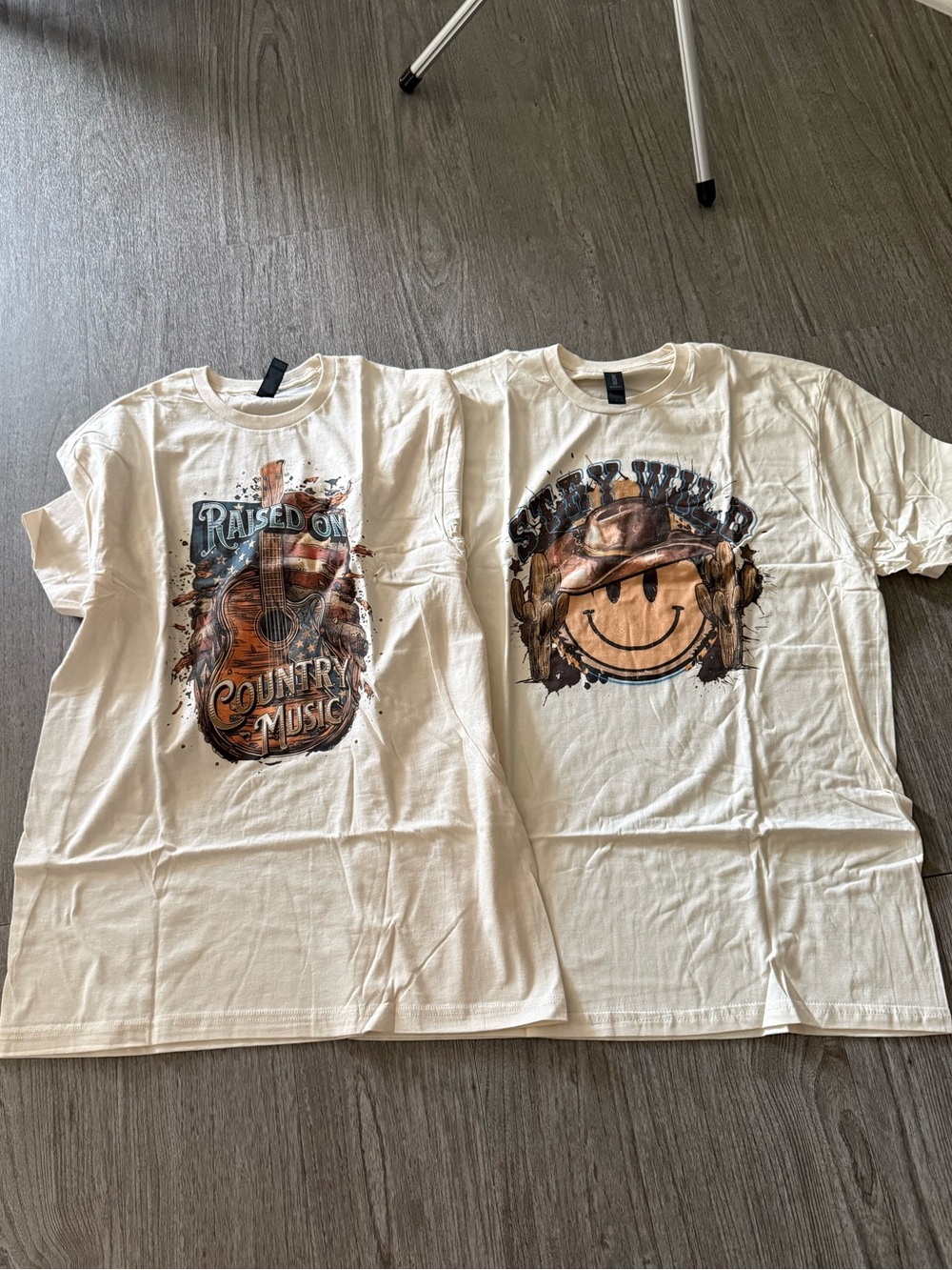 Gildan Cream Graphic Country Music & Smiley Cowboy Tee Set NWOT